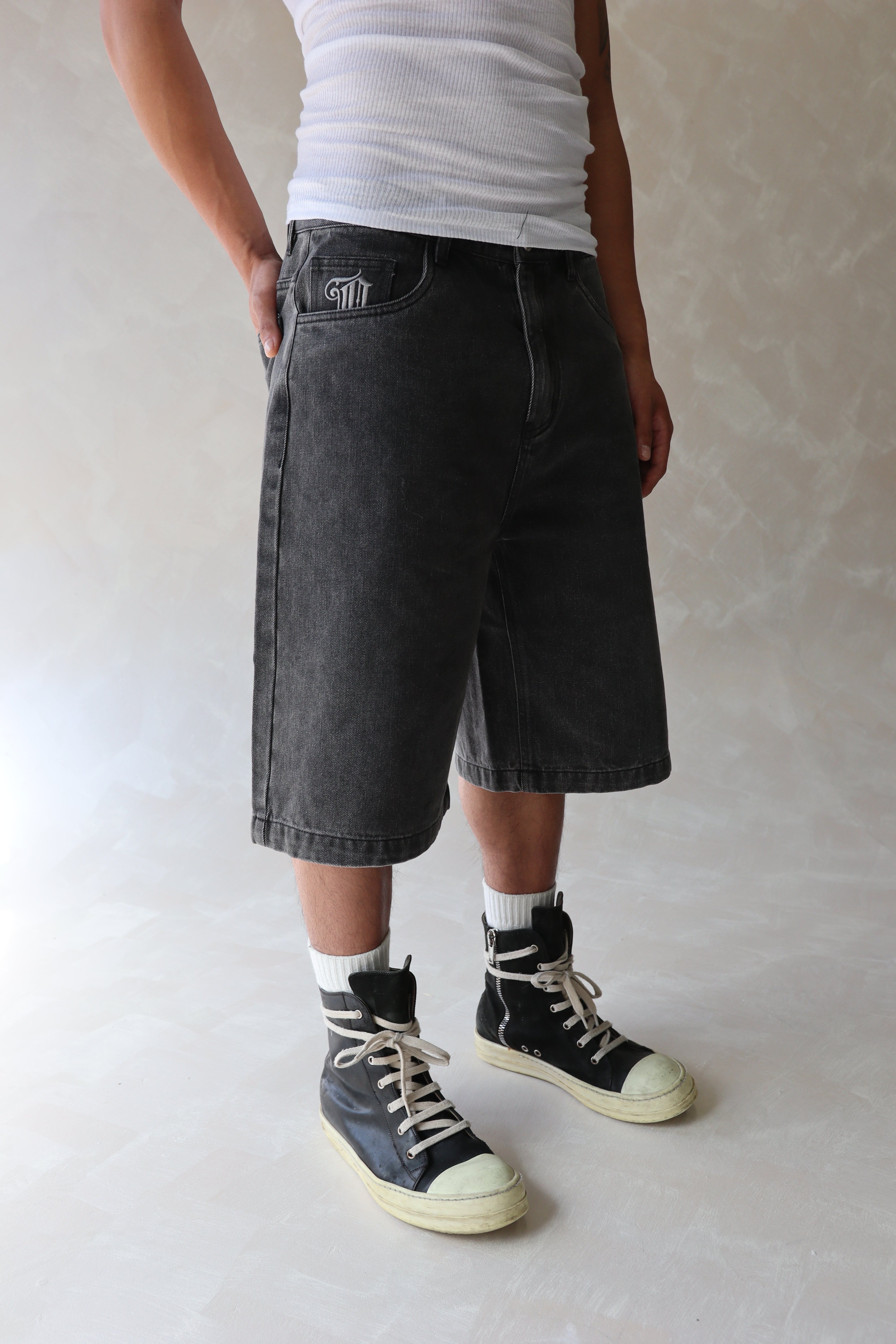 Prolific Jorts (Stone Wash)