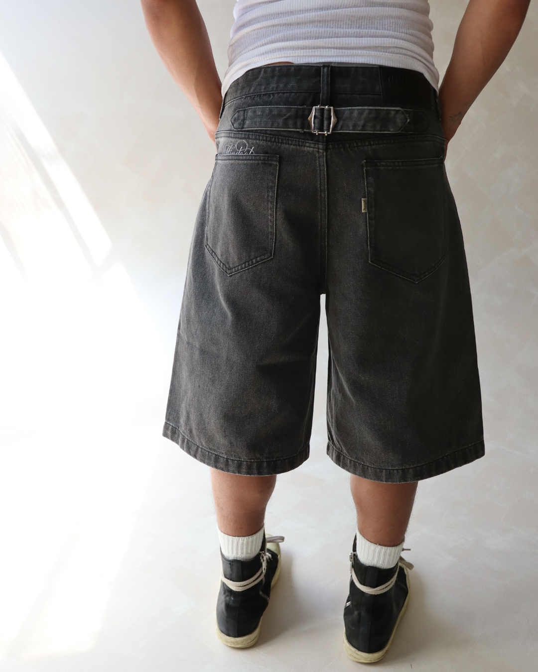 Prolific Jorts (Stone Wash)